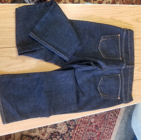 Old navy jeans - Picture 2 of 3